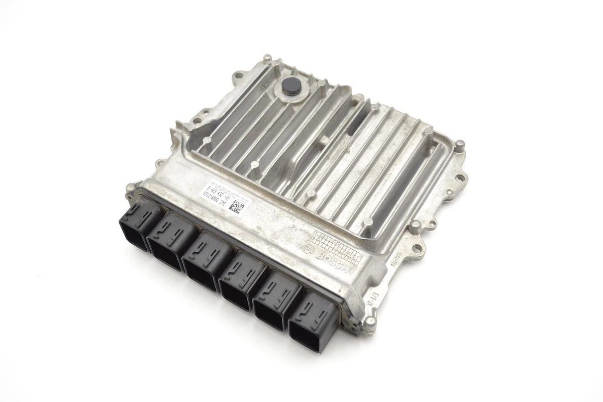 2018 BMW G01 X3 xDrive30i B46 ENGINE CONTROL UNIT ECU DME 9423432 