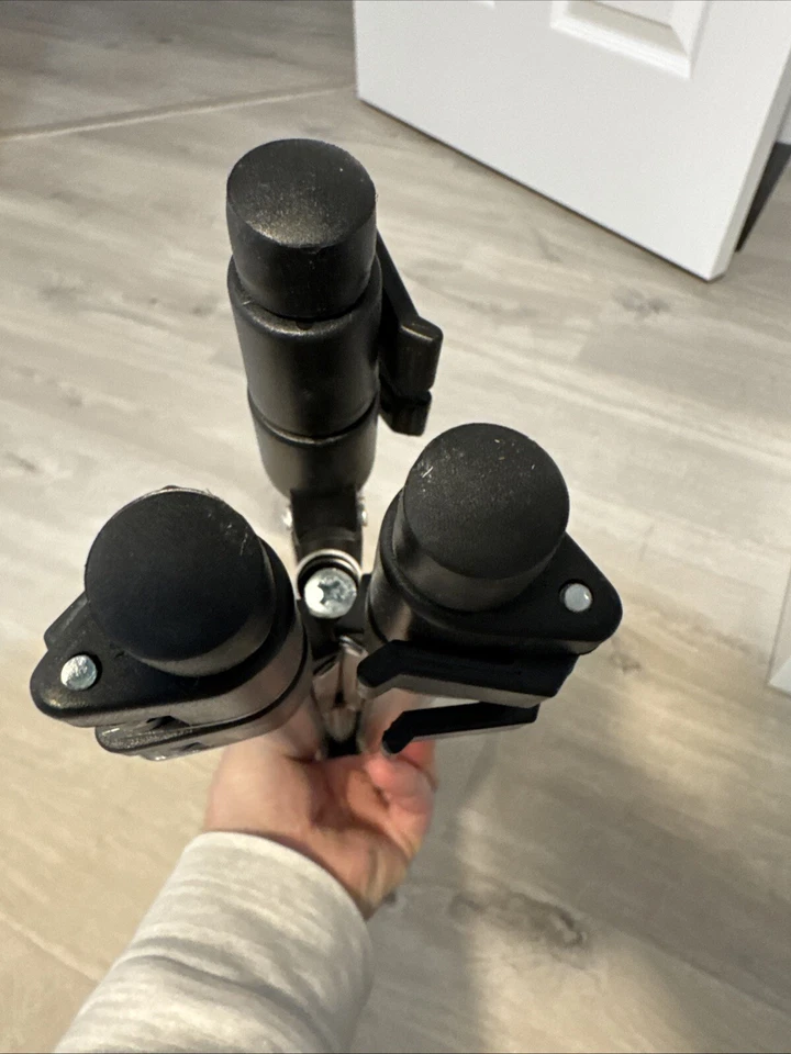 Camera Tri-Pod Samsonite Stand Tripod Adjustable Level - Image 4 of 4