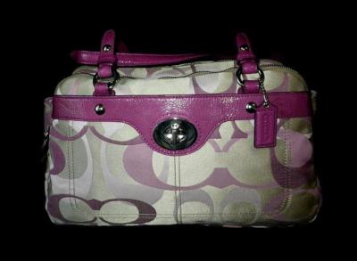 Nice Coach Penelope Optic Signature C Berry Purple Medium Shoulder