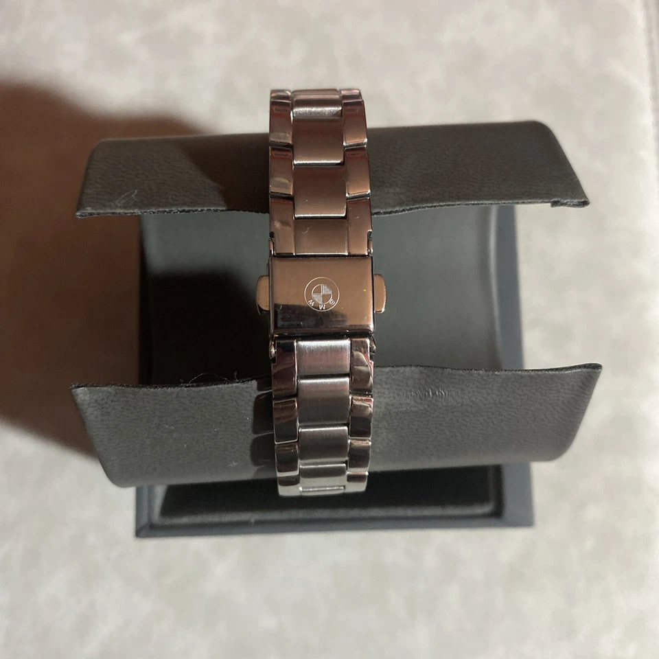 Reloj Oficial BMW Damas 3 Puntos con Cristales - Plateado - Totalmente Nuevo - Sin Usar Foto 2 de 4