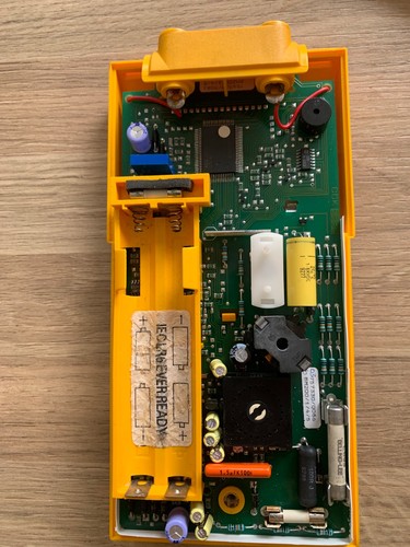 AVO MEGGER _Digital Insulation and Continuity Tester - Picture 5 of 6