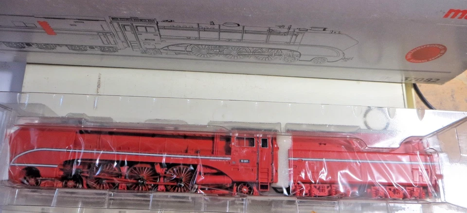 Märklin H0 37082 Dampflok BR 10 001 der DB Digital Sound fx Neu in OVP - Bild 2 von 4