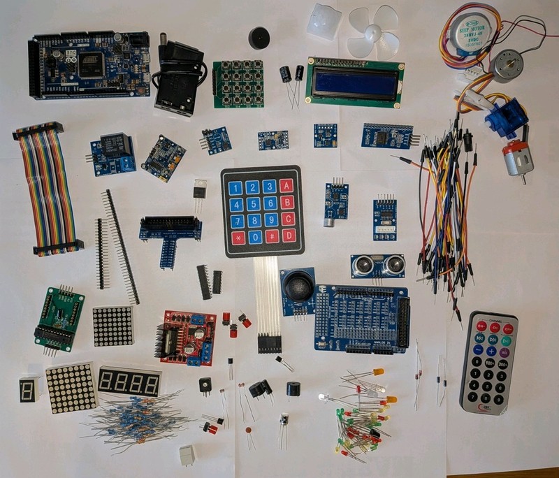 UNTESTED Arduino Advanced Kit, Large Selection of Varied Items, with Arduino DUE