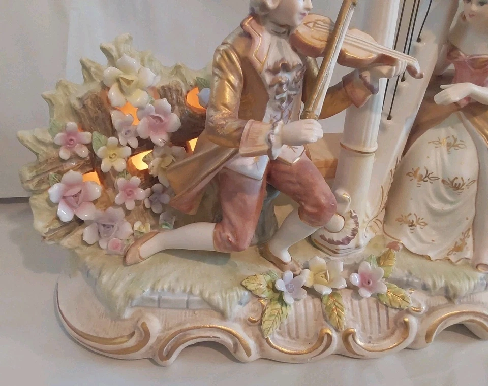 Lenwile Ardalt Porcelain Figurine Lighted Lamp 11 X 15 X 8.5 Music Box No Chips - Image 2 of 4