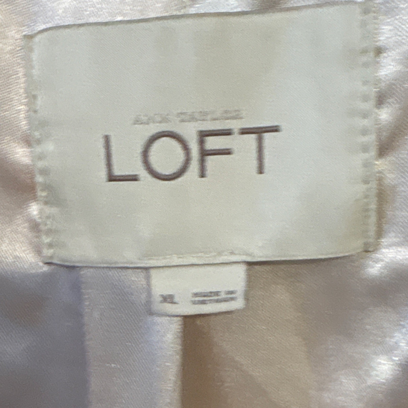 LOFT Beige Overcoat Collared Pockets Button Zip M… - image 10