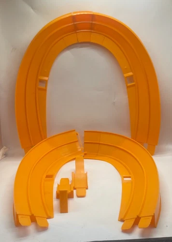 2 Vintage Hot Wheels Redline Era Dual Lane Curve Complete 4 Piece Orange #6477