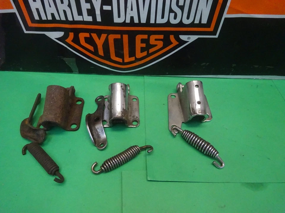 Harley Davidson BIG TWIN 36-L FX FL CHOICE Rpl CROMO o USADO MONTAJE DE PATA DE CABRA OE Foto 3 de 4