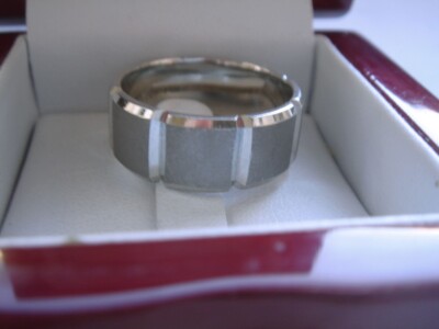 HEAVY PLATINUM JEFF COOPER BRUSHED & POLISHED BAND RING SIZE 10.25  19GR