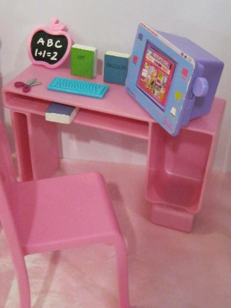 N17 ~ BARBIE DOLL ARTS N CRAFTS STUDIO WINDOW SHELF DESK CHAIR