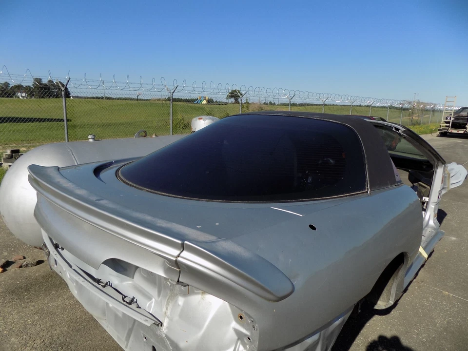 Maletero de carga trasero de vidrio y tapa con alerón OEM 2000 ¡Camaro Firebird Pick Up!! Foto 2 de 4