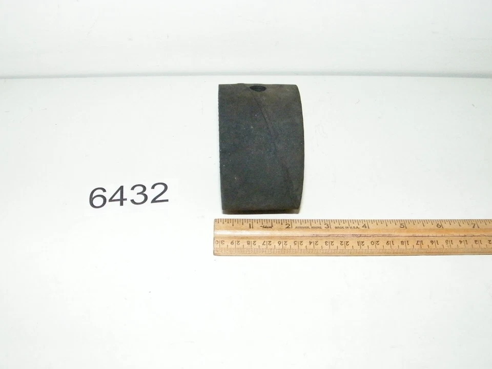 Exhaust Hanger Peugeot 504 505 605  255-657 Bosal  70,s 80,s - Изображение 4 из 4