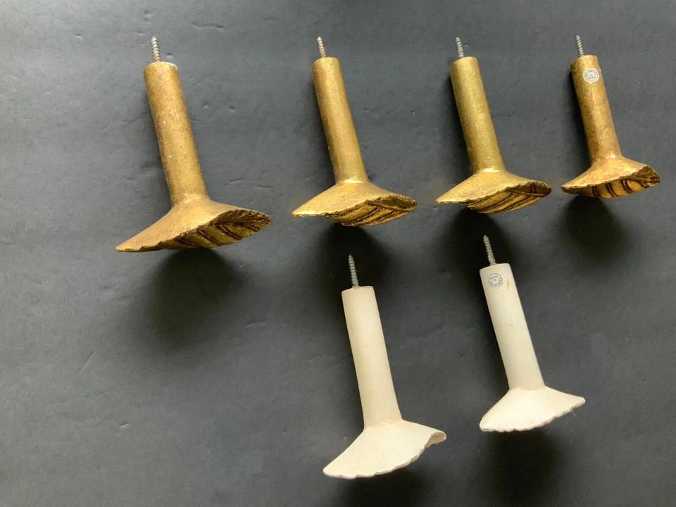 Set of Antique Painted Bin Dresser Drawer Pulls lot of 6 (4 gold 2 white) - Image 3 of 4