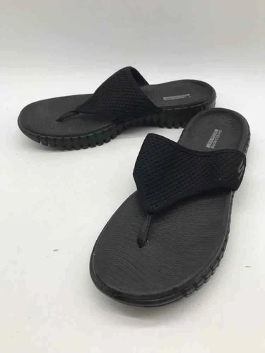 Pre-Owned Skechers Black Size 8 Thong Sandals