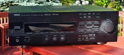 Yamaha RX V493 5.1 Channel 220 Watt Receiver
