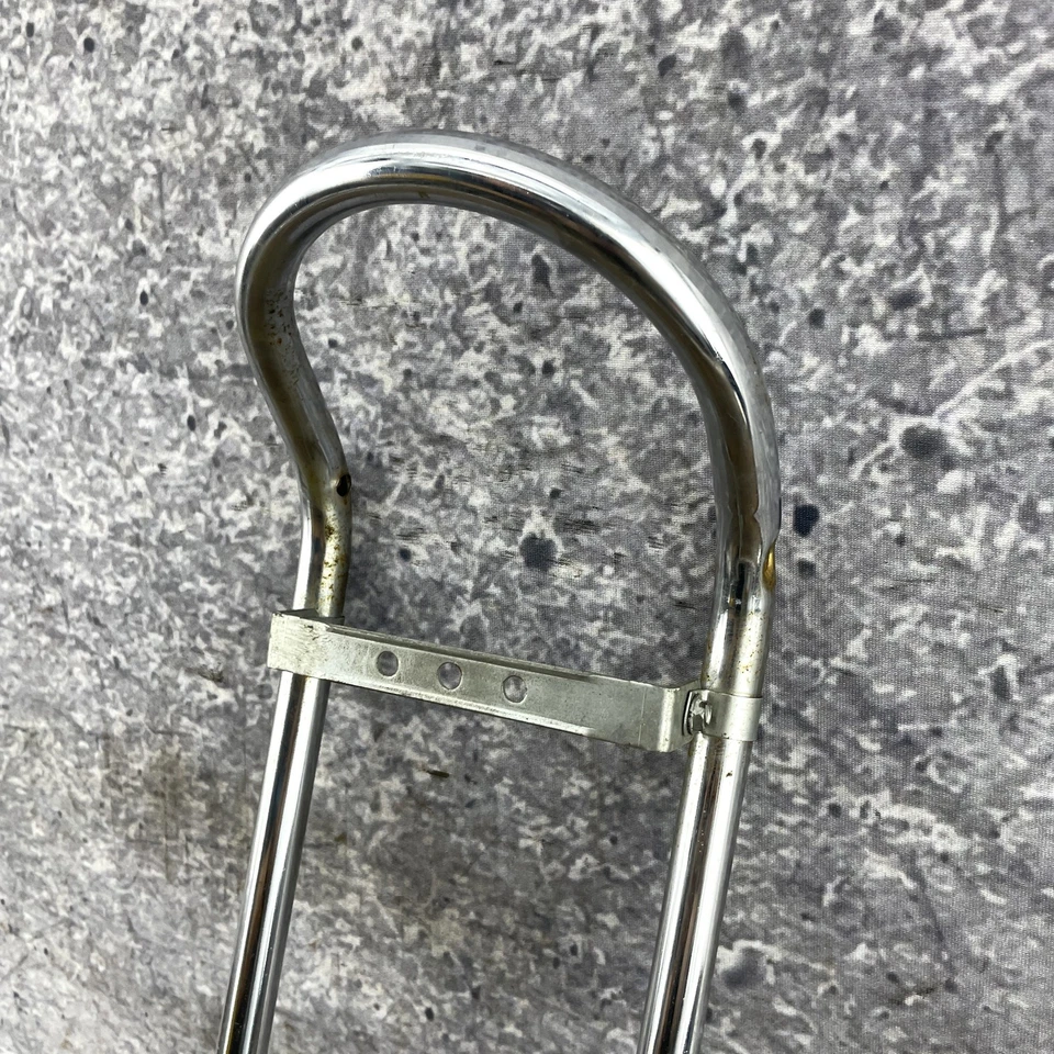 Soporte reflector vintage cromado para bicicleta Sissy Bar 28" asiento banana BRace Foto 4 de 4