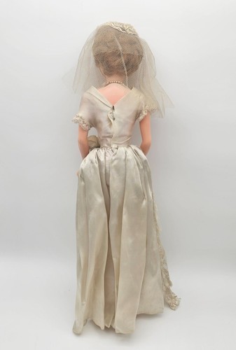 Vintage 1961 Kaysam 23" Bride Doll - Picture 10 of 14
