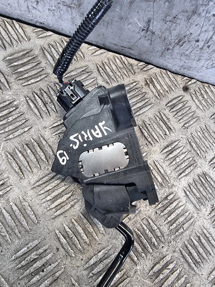 TOYOTA YARIS ACCELERATOR PEDAL 78110-0D100 1.5L MAN PET HATCHBACK 2019 - Image 4 of 4