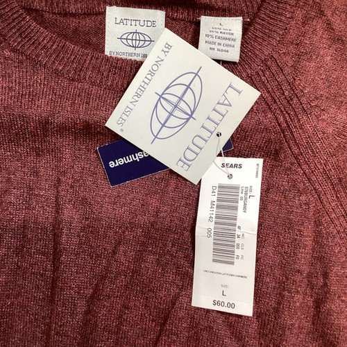 Men's Latitude by Northern Isles Burgandy Cotton Sweater Size Large - Picture 3 of 3