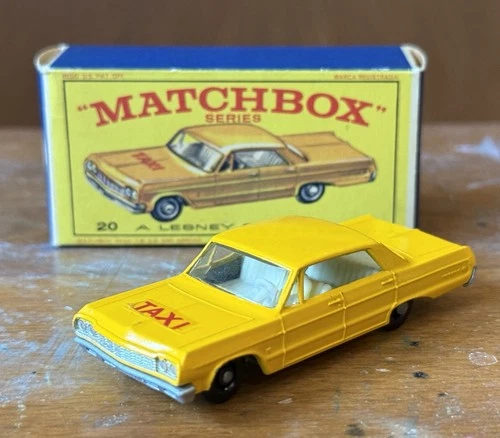 Vintage Lesney Matchbox 20 Taxi-Cab Toy Car w/ Original Box