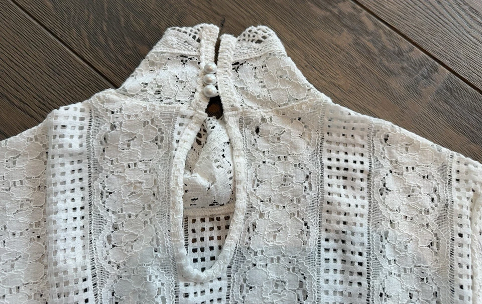 Edle Trachten / Dirndl Bluse von Sportalm Kitzbühel - D 36 / S ~ 179€ - Bild 3 von 3