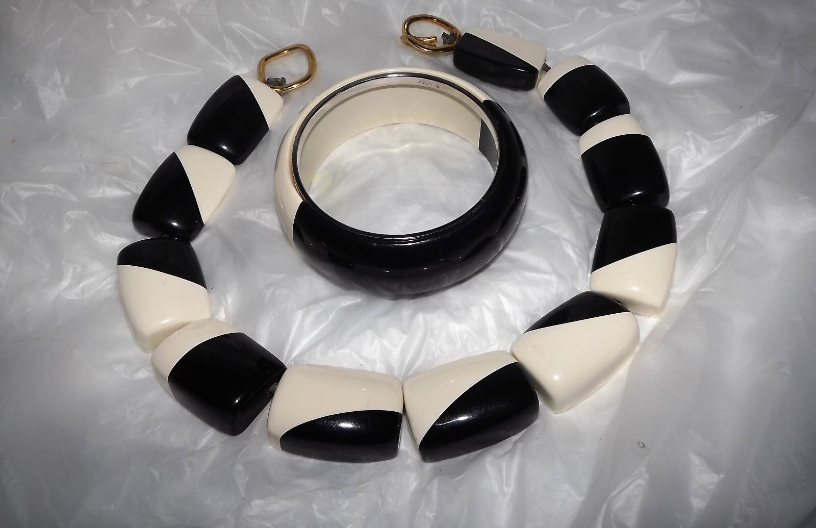 Mod Monet Bangle Bracelet, Unsigned Chunky Abstra… - image 3