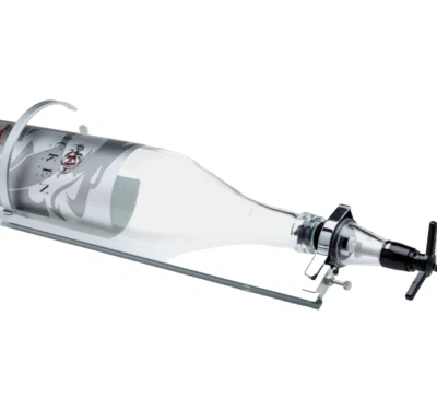BARCRAFTERS 3 Liter Wand Halterung Set 2cl Spirituosen Dosierer mit Metallkopfplatte stabil