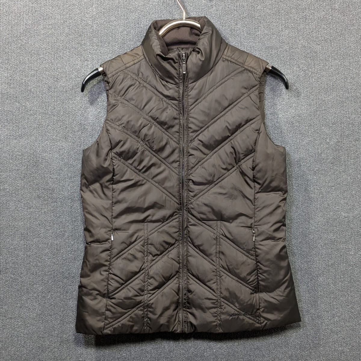 ジャケット・アウター Brown Short Puffer Down Vest Brown Womens Puffer Vest