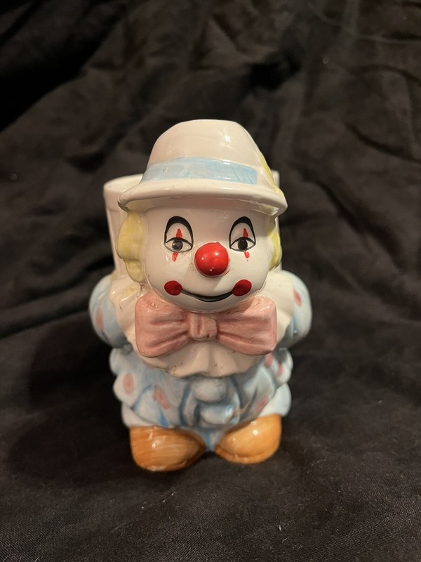 Vintage Relpo Clown With Drum Planter