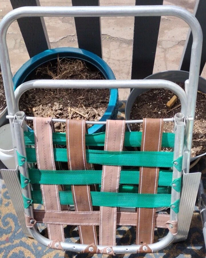 Vintage Collecti Folding Aluminum Webbed Patio Lawn Chair Brown Green - Image 2 of 4