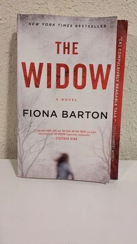 Widow by Fiona Barton (2017, Trade Paperback)