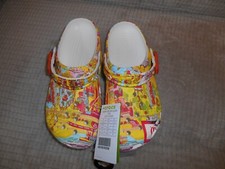 WALT DISNEY WORLD MAP CROCS FOR ADULTS SIZE W 9 / M 7 DISNEY W9 M7 NWT NEW