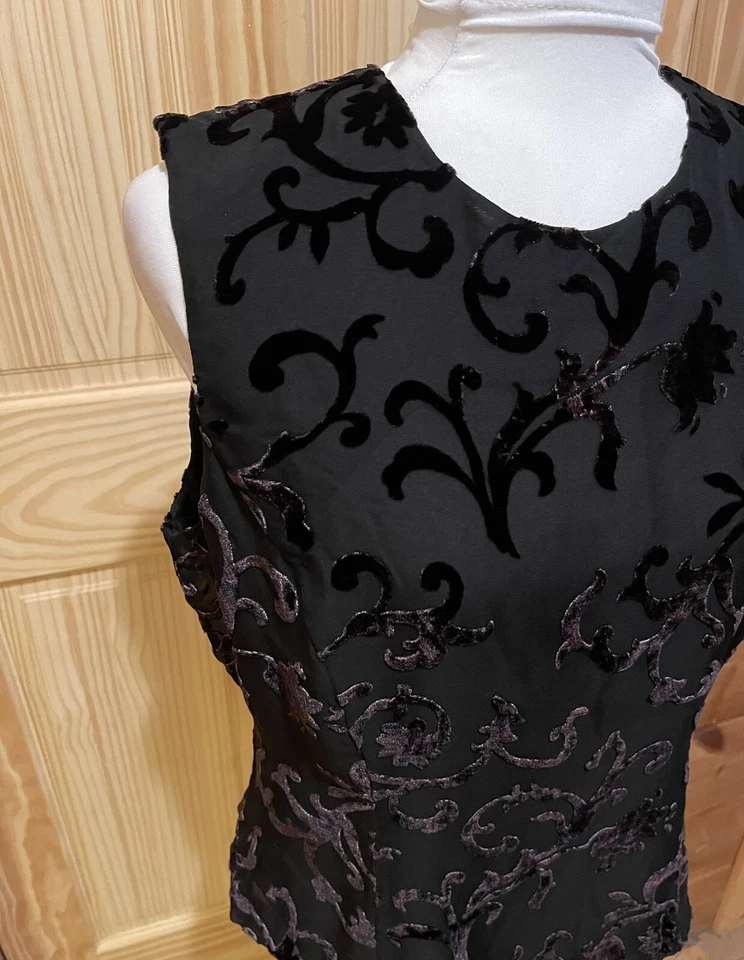 KATHERINE KELLY Collection Rayon & Silk Black Sleeveless Top Size 10 ~ EUC - Image 2 of 4