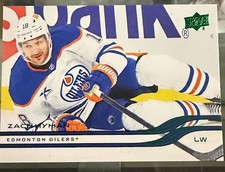 2025-26 Upper Deck Series 1 Holiday Edition Green Zach Hyman #66 Oilers