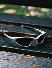 Retro Oakley Minute Gen1 Minute1.0 Sunglasses Sliver Frame Black Lenses