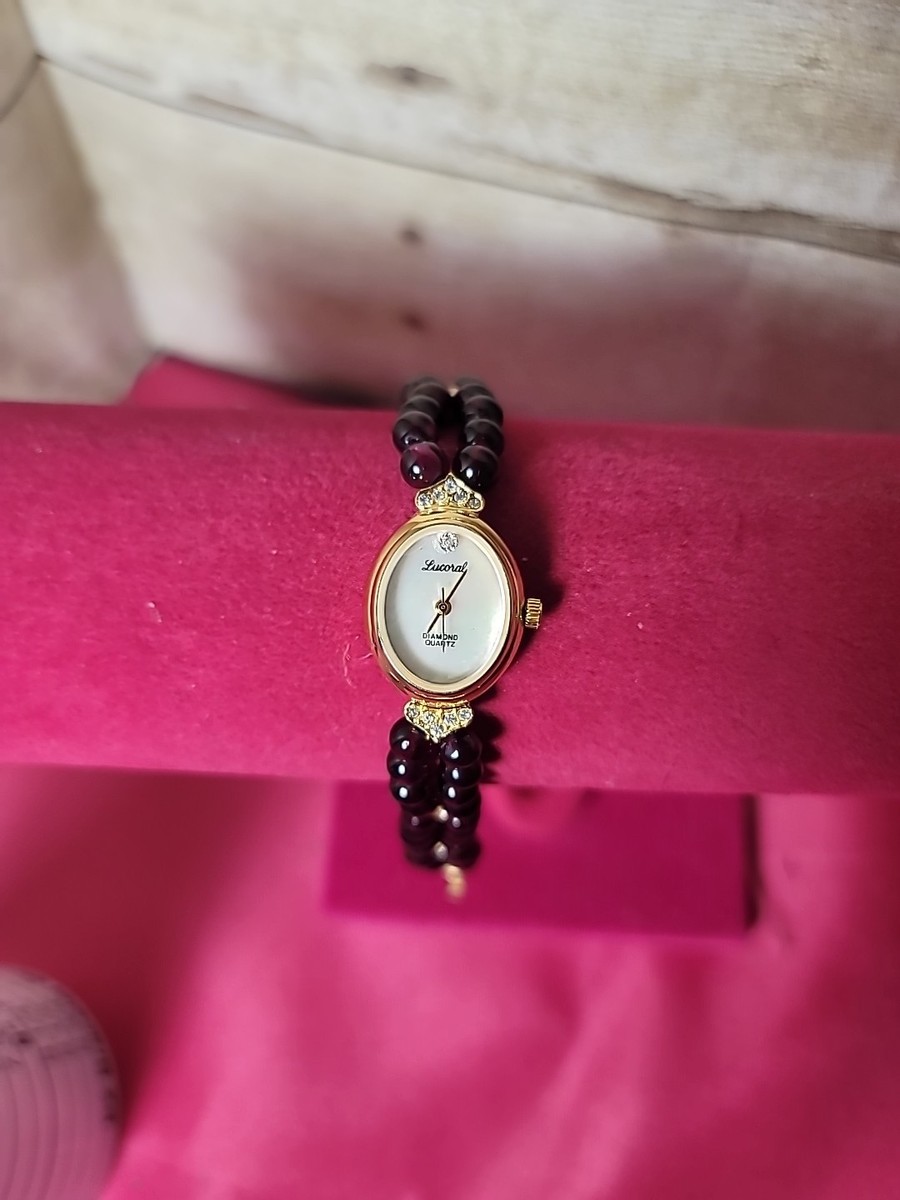 Vintage Lucoral Diamond Gem Stone Gold Tone Ladies Watch  display picture 3