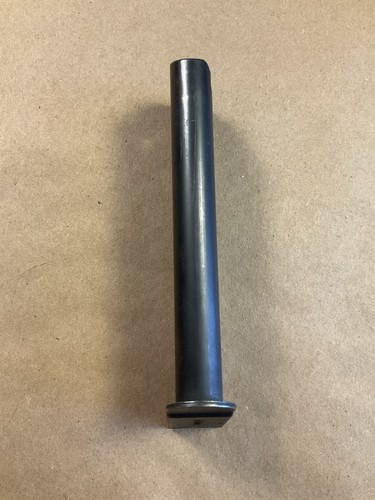 Sig Sauer P220 European 45 ACP 7-Round magazine heel Release - Picture 2 of 6