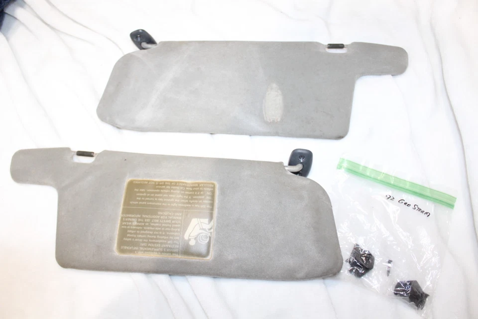 90-93 Geo STORM Parasoles con Clips para Parasol GRIS Limpio Foto 3 de 3