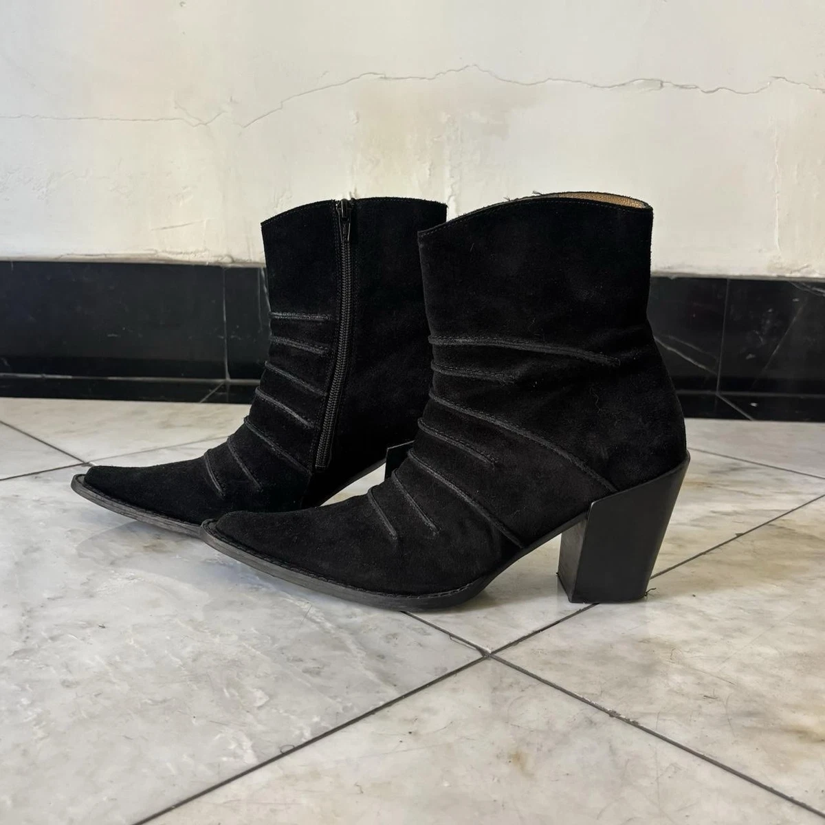 John Fluevog Black Lukas Pointed Toe Chukka Boots John Fluevog Black Boots for Women for sale | eBay main image 3