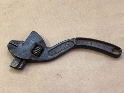 Vintage Fordson 10'' No. 80 Keystone Mfg. Buffalo NY Adjustable ''S'' Shape Wrench