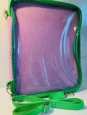 GoPinPro Pinfolio Show Maxx Portable Pin Organizer- Pink/Green
