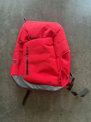 Nike Elite Rucksack   Neu mit Etikett   Rot/Schwarz   Viel Stauraum