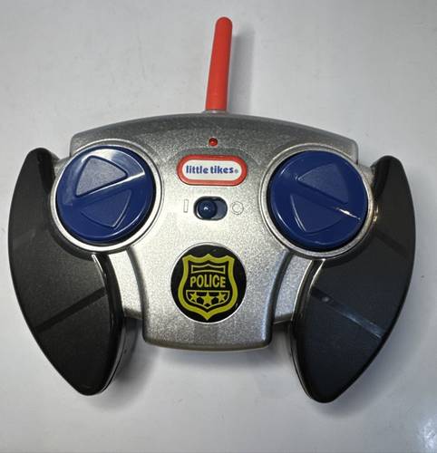 Little Tikes RC Wheelz Pneumatici Twister Luci Polizia Auto Ricambio Telecomando - Foto 1 di 6