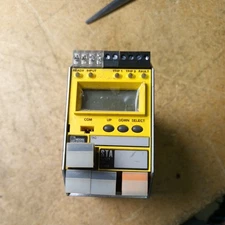 MOORE Industries FS Used STA/TPRG/3PRg new no box 