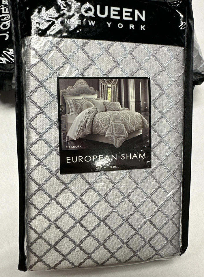 J. Juego de 2 fundas de almohada Queen Euro Eleanora plateadas 26” X 26” nuevas Foto 2 de 4