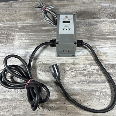 GREENHEAT Tech NEMA Type 4X Watertight Digital Thermostatic Controller