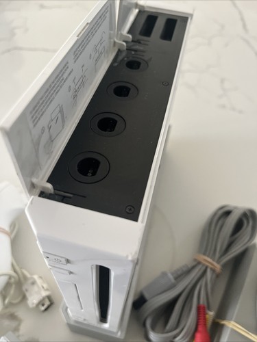 Sistema Wii completo RVL-001 bianco compatibile GameCube + gioco! TESTATO E FUNZIONANTE!!! - Foto 3 di 8