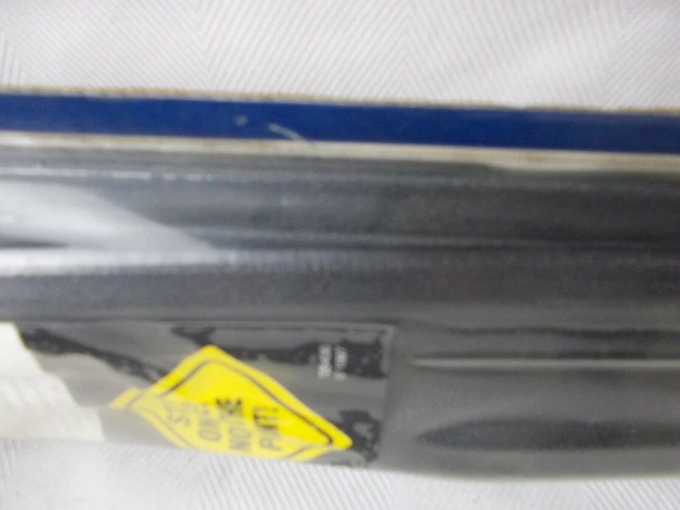 Stepshield Door Sill Plate Protector fits; Ford F-150 Ext Cab 1999-2001 — 第 3/3 张图片