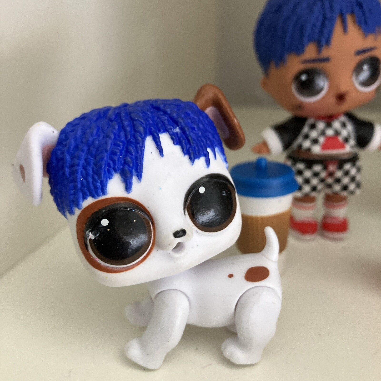 Lol Surprise Downtown BB Family 4 Dolls Set Blue   Pets Lil Sister