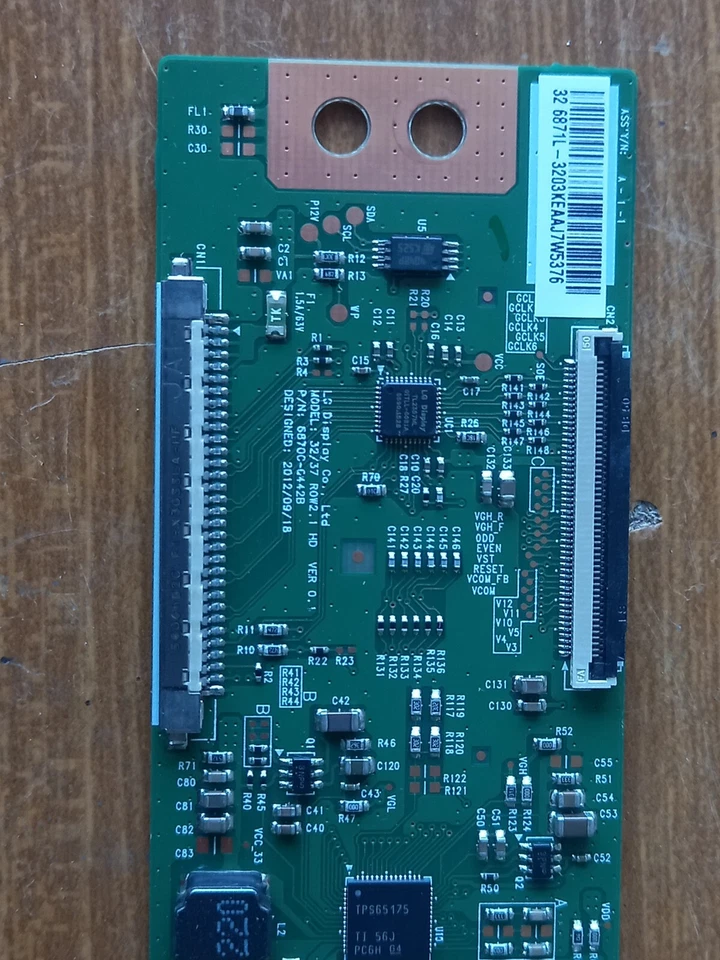 Scheda T-CON 32/37 ROW2.1 HD Ver0.1 per tv Telefunken TE32287b301c10d - Immagine 2 di 2