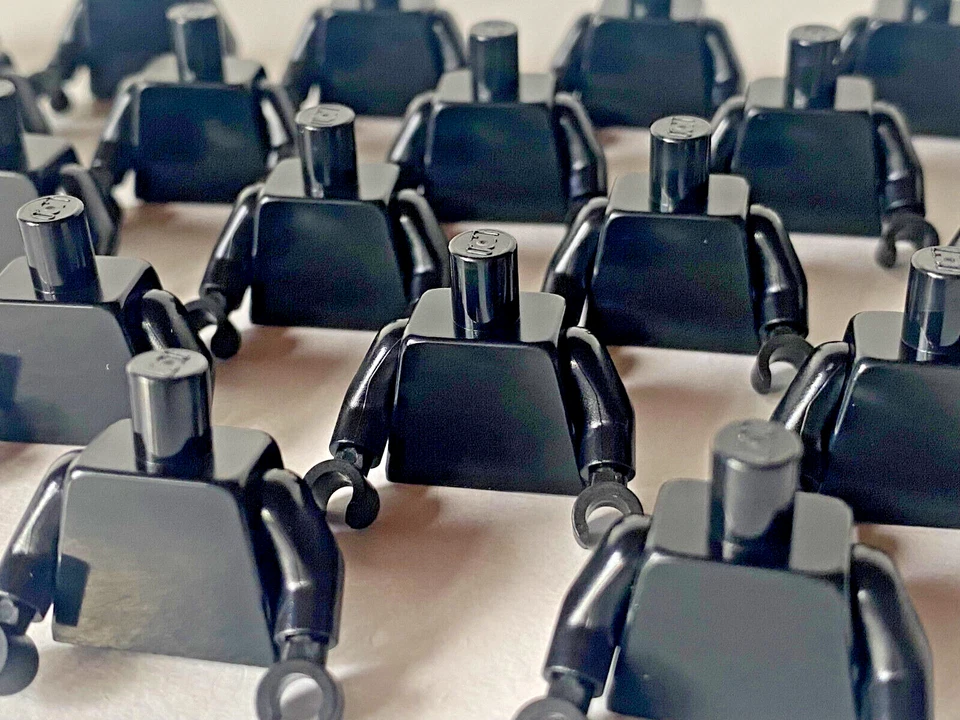 LEGO® 20 x schwarzer Torso ( Oberkörper ) mit schwarzen Händen und Armen, NEU - Bild 3 von 3